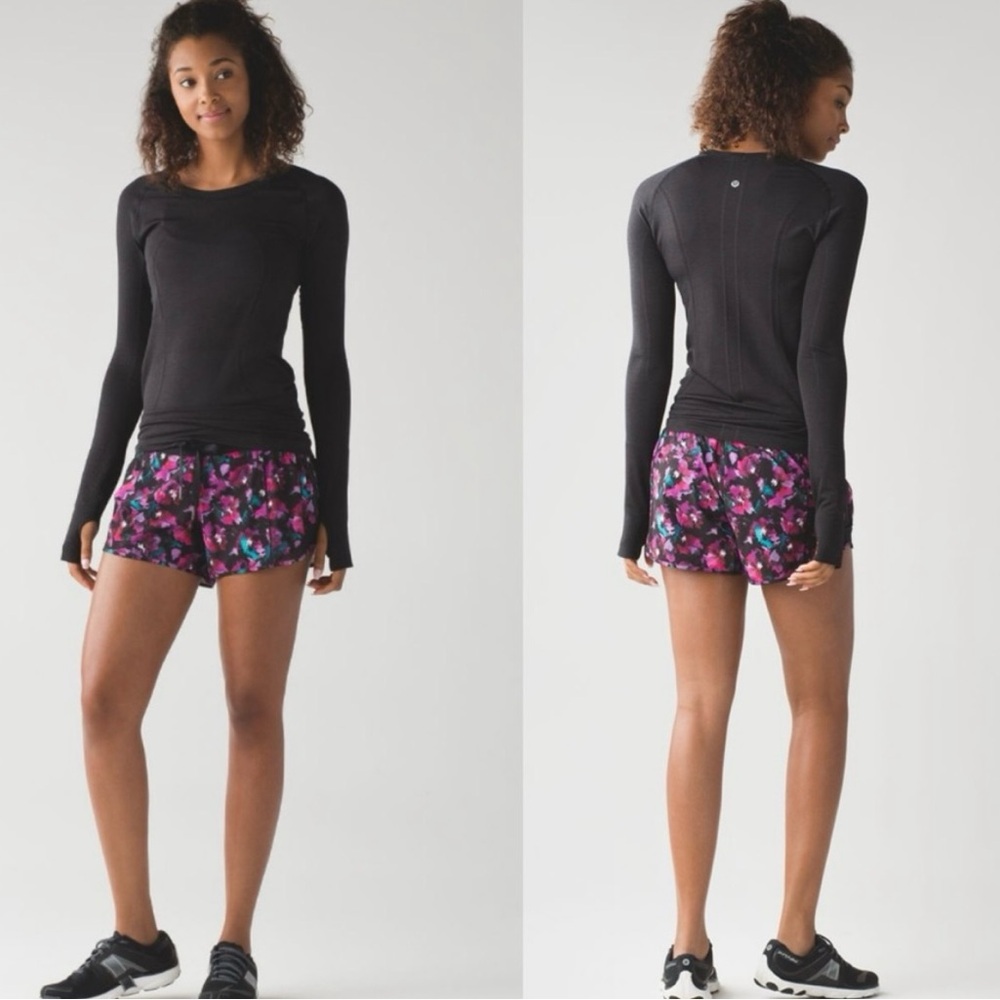 Lululemon low rise hotty hot shorts